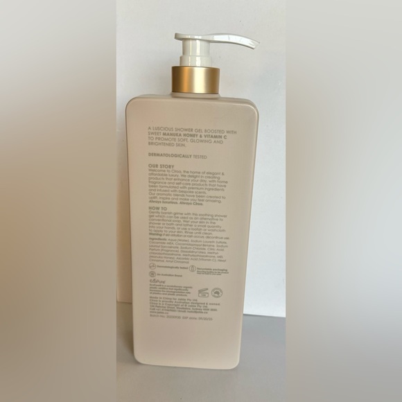 Ciroa Bath & Body Ciroa Manuka Honey Vitamin C Glowing Shower Gel 338 Fl Oz Poshmark